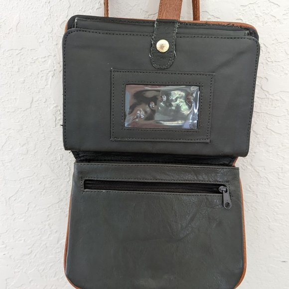 Leather Rosetti Multi Pocket Purse Hand Bag - Picture 4 of 6